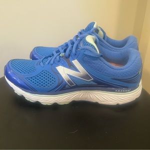 NEW BALANCE 940V3 BLUE RUNNING LADIES 9.5 D SHOES